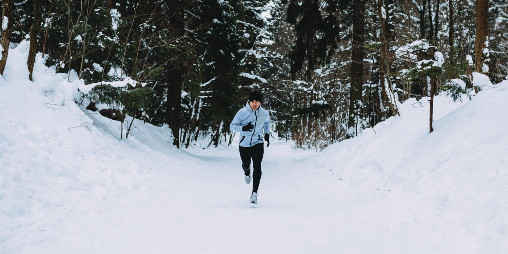 Joggen im Winter: Gesund und fit durch die kalte Jahreszeit